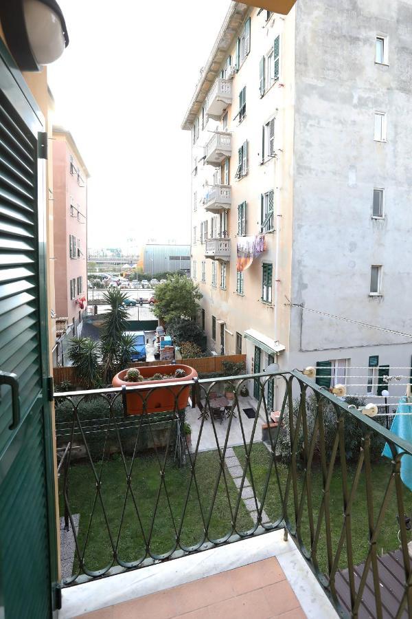 Le Case Di Elisa 3 Genoa Bagian luar foto
